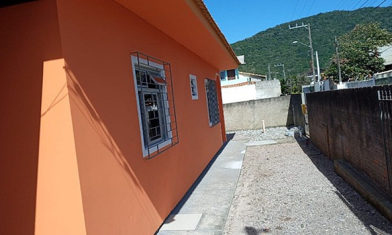 Casa Rio Vermelho...