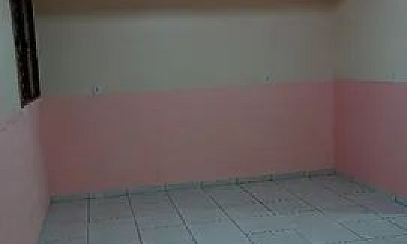 Aluga-Se Casa Com 3 ...