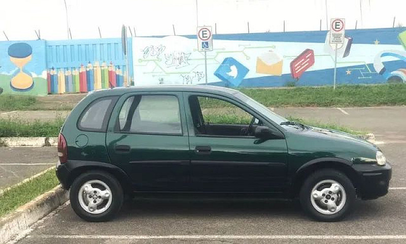 Vendo Corsa 1.0...