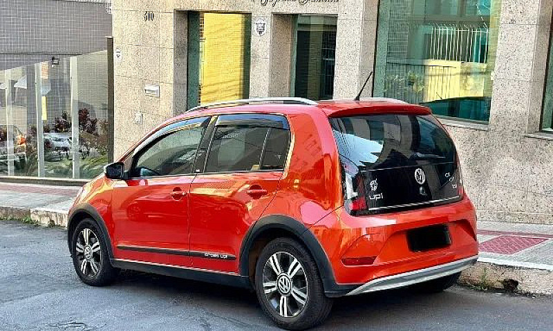 Up Cross 1.0 Tsi Tot...