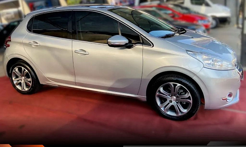 Peugeot 208 Griffe 1...