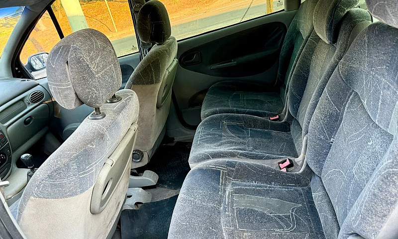 Renaut Scenic 1.6 20...