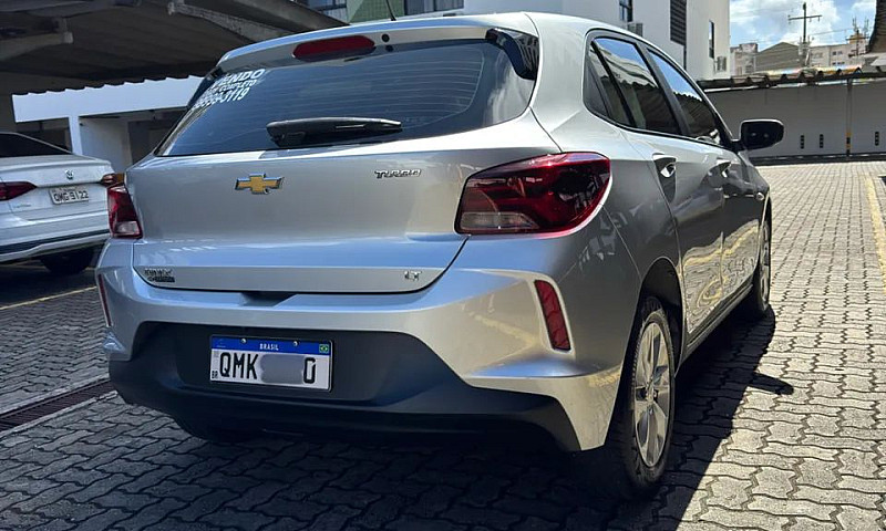Chevrolet Onix Hatch...