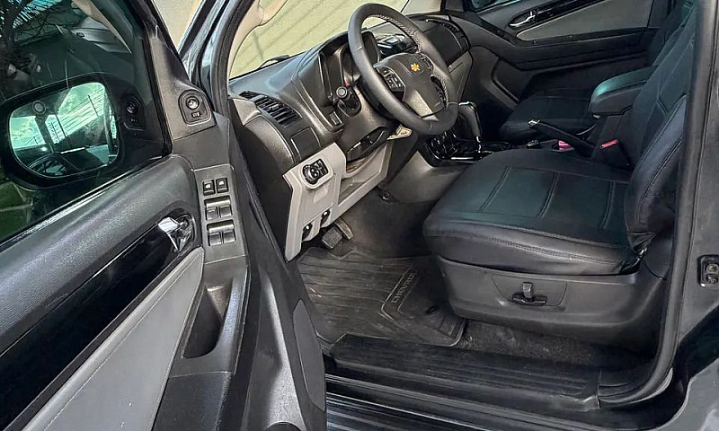 Chevrolet S10 Pick-U...