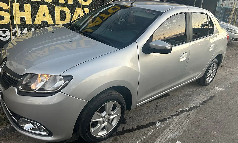 Renault Logan Dynami...