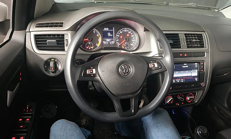 Volkswagen Fox Conne...
