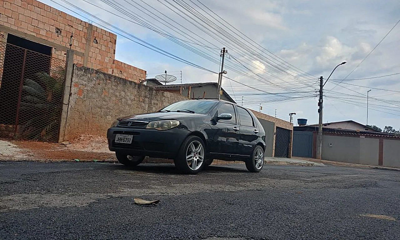 Fiat Palio 1.8R Mpi ...