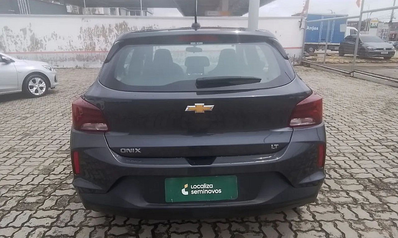 Chevrolet Onix Hatch...