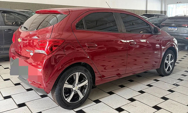 Chevrolet Onix Hatch...