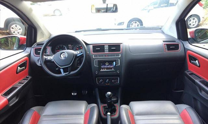 Volkswagen Fox 1.6 M...