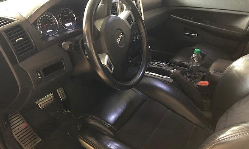 Jeep Grand Cherokee ...