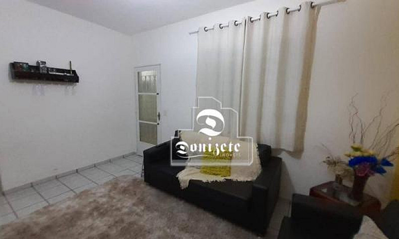 Casa Com 2 Dormitóri...