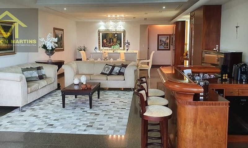 Apartamento 4 Suítes...