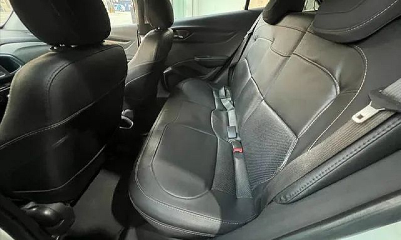 Chevrolet Onix 1.4 M...
