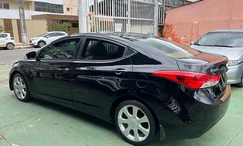 Elantra Gls 1.8 2012...