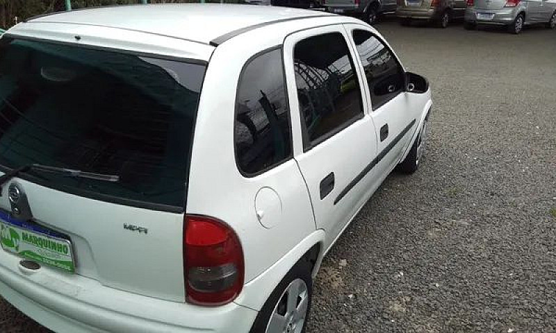Corsa 1.0 4 Portas ...