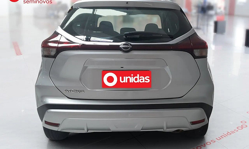 Nissan Kicks Sense 1...