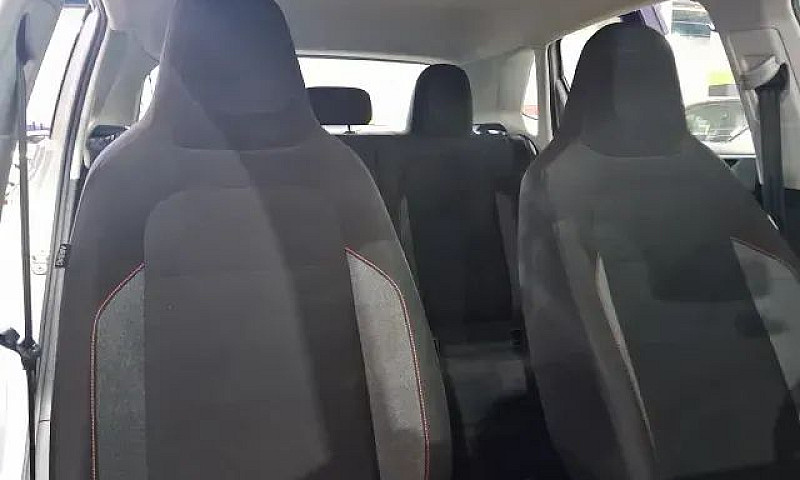 Volkswagen Polo Trac...