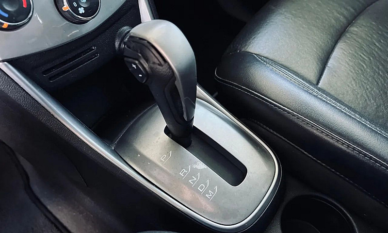 Tracker 1.8 Ltz Auto...