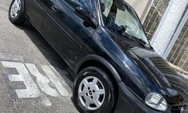 Chevrolet Corsa Sed ...