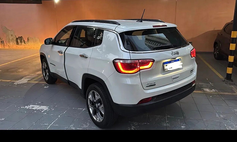 Jeep Compass Longitu...