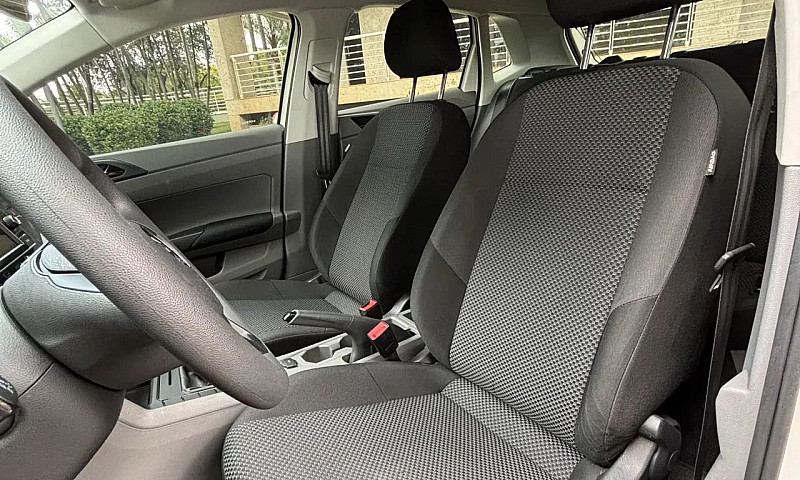 Volkswagen Polo 1.6 ...