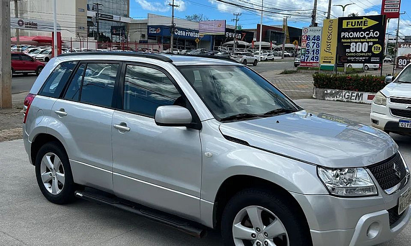 Suzuki Grand Vitara ...