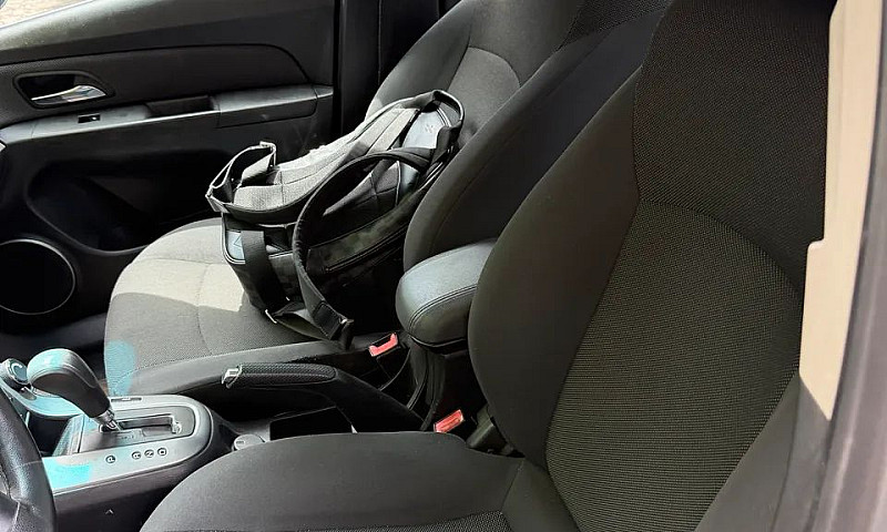 Chevrolet Cruze Lt 1...