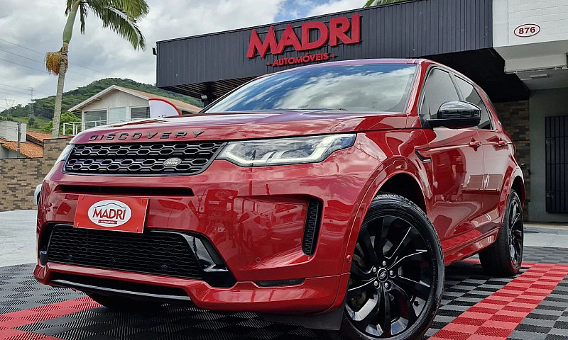Land Rover Discovery...