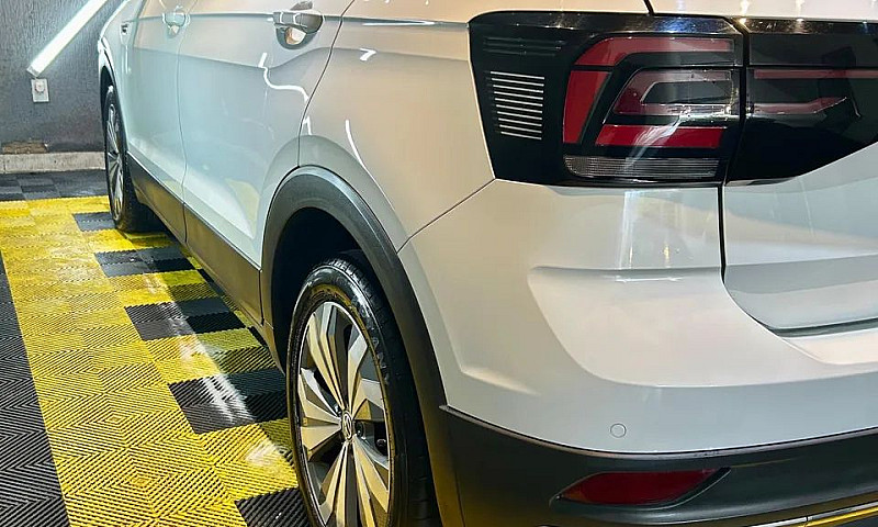 Volkswagen T-Cross C...