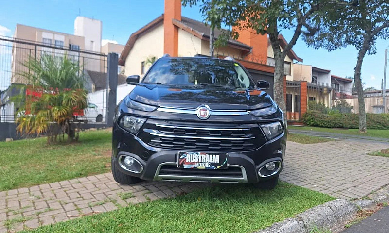 Fiat Toro Volcano 2....