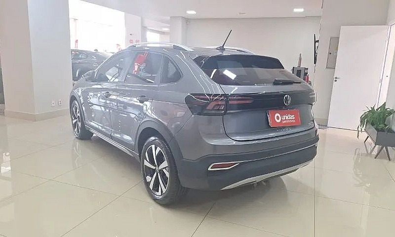 Volkswagen Nivus Hig...