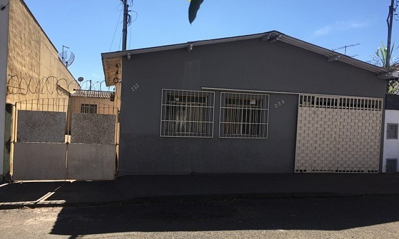 Casa Colatina, Entra...