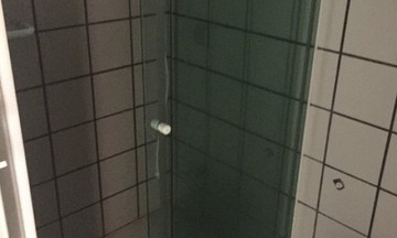 Amplo Apartamento Pe...