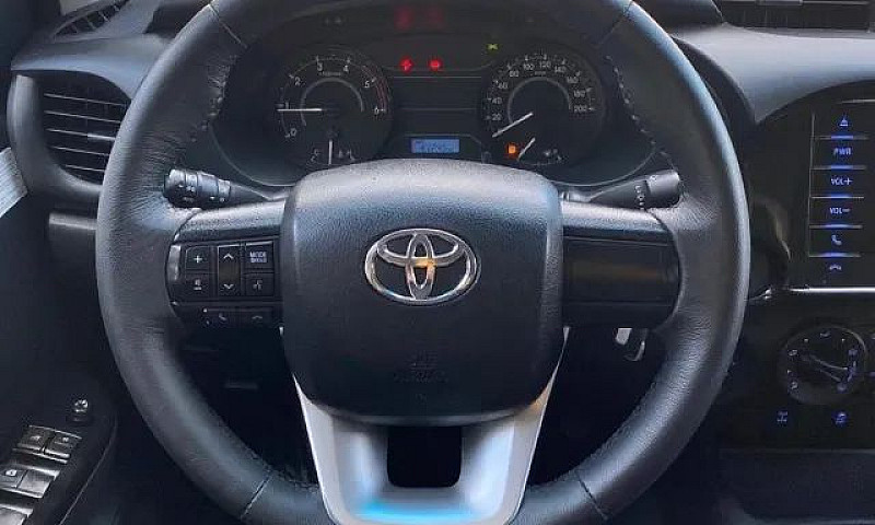Toyota Hilux Std Pow...