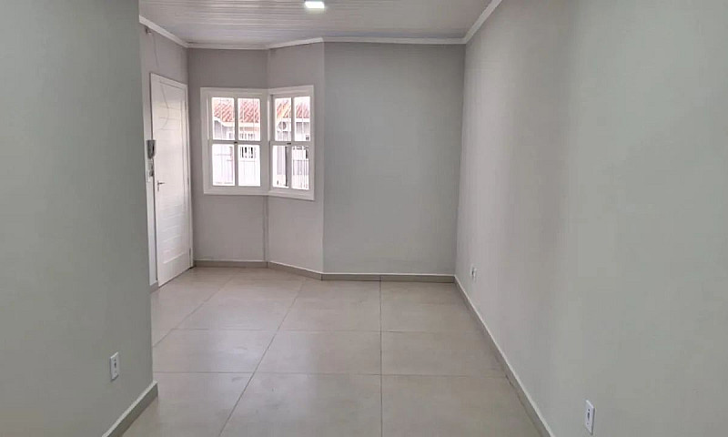 Linda Casa Toda Refo...