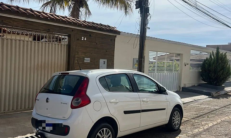 Fiat Palio Attractiv...