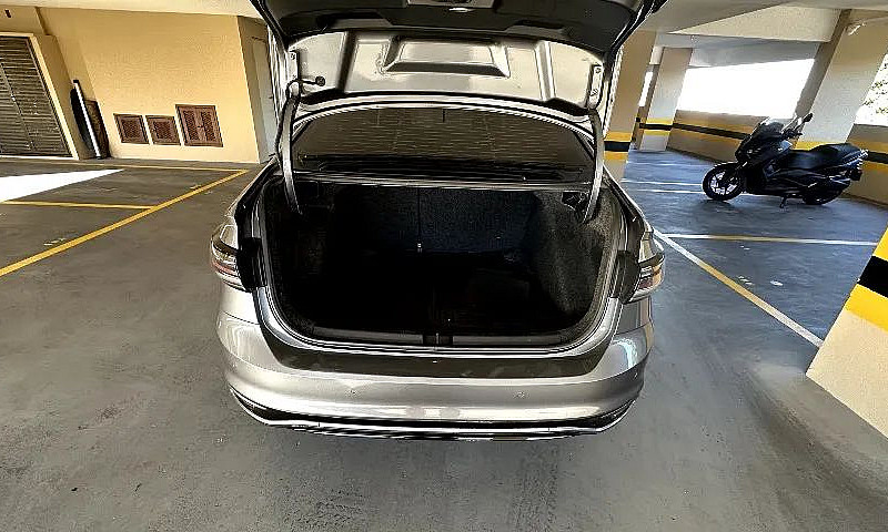 **Volkswagen Virtus ...