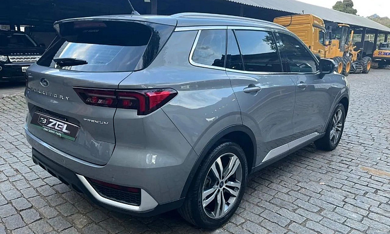 Ford Territory Titan...