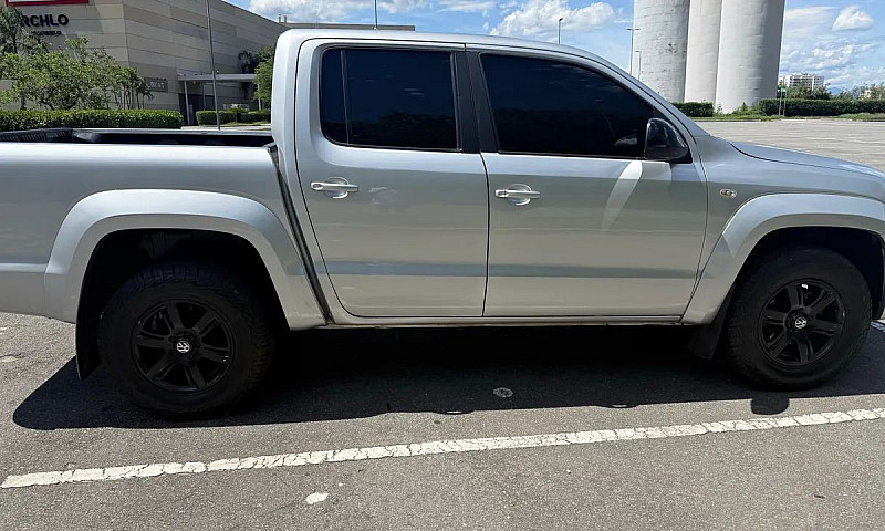 Volkswagen Amarok Tr...
