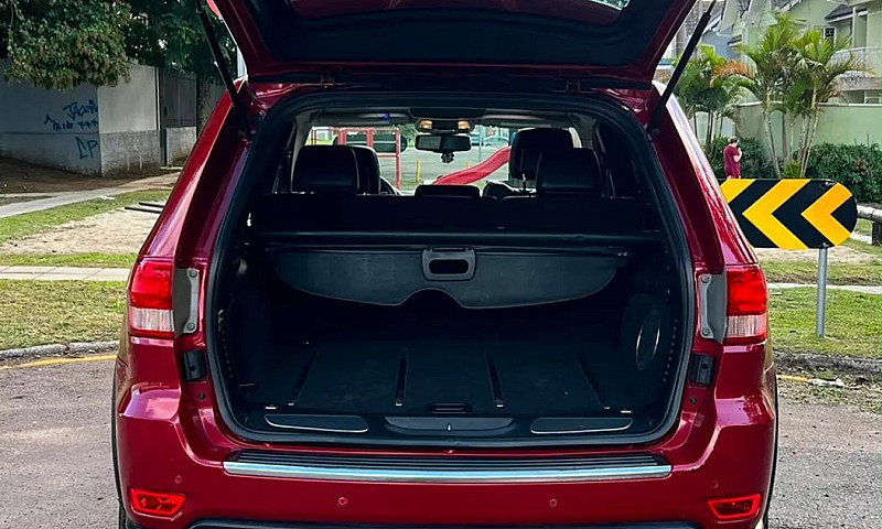 Jeep Grand Cherokee ...
