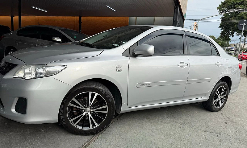 Toyota Corolla Gli 1...