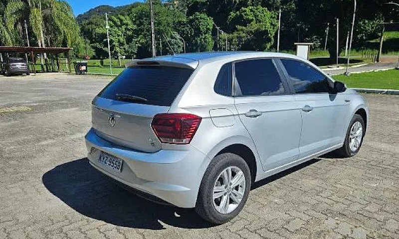 Volkswagen Polo 1.6 ...