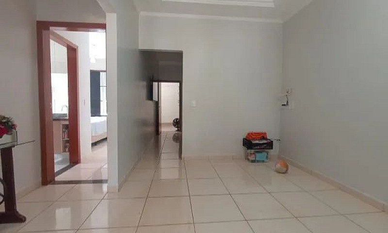 Linda Casa 3/4 Área ...