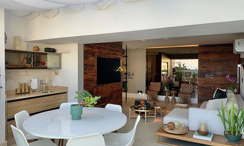 Apartamento De 215 M...