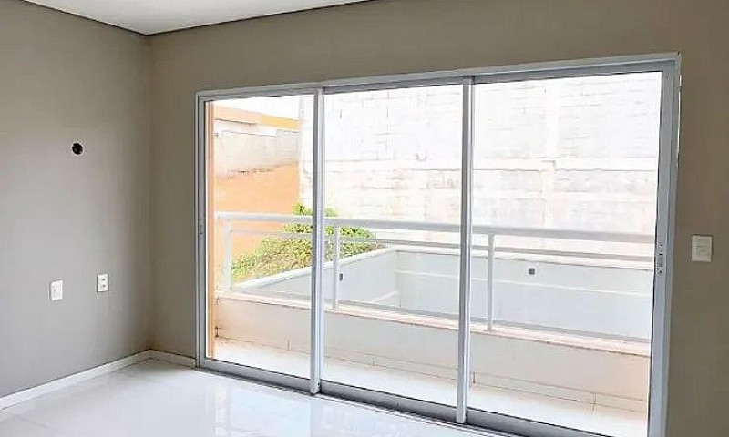Casa Na Cidade Alpha...