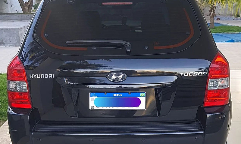 Hyundai Tucson 2.0 1...