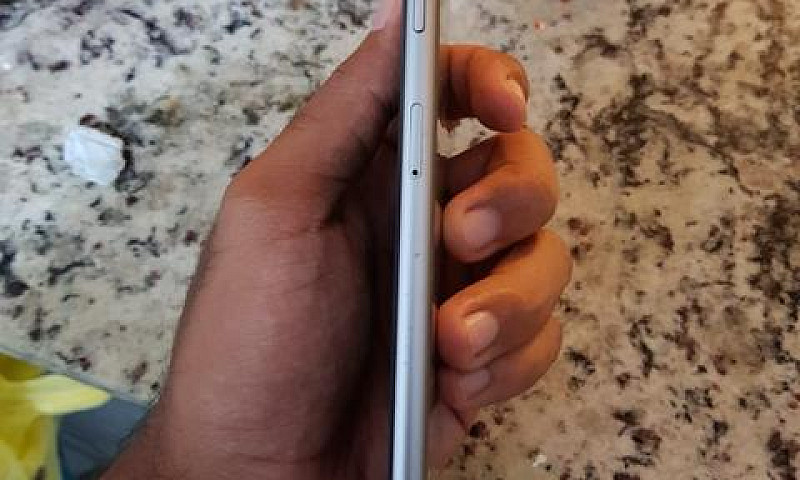 Iphone 6S Plus...