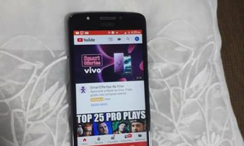 Troco Moto E4 Novo...
