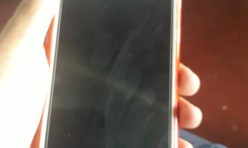 V Esse Celular J7 Pr...